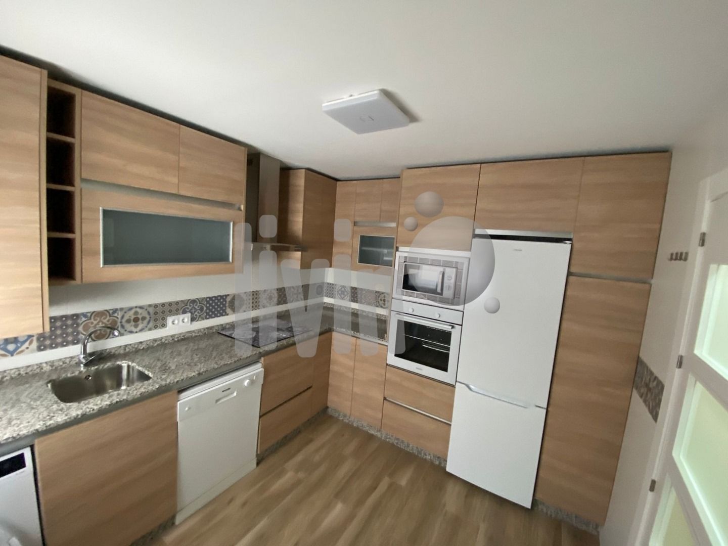 Cuina de Pis en venda en  Jaén Capital amb Aire condicionat, Calefacció i Terrassa