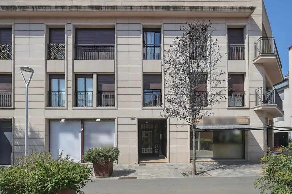 Außenansicht von Maisonette zum Verkauf in Castellar del Vallès