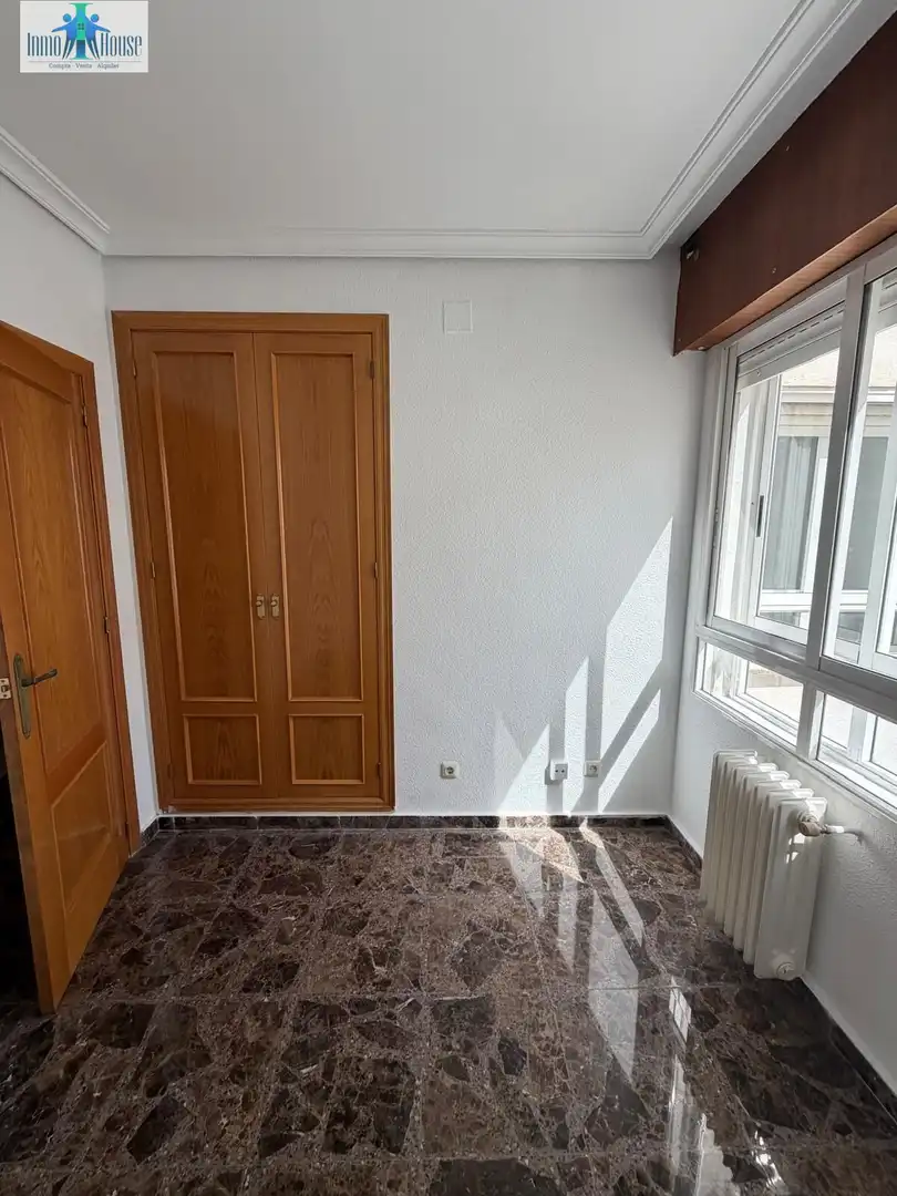 Appartamento con terrazza in vendita a Industria, imagen 17