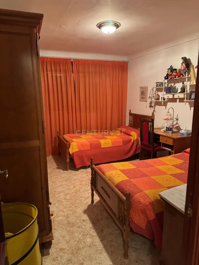 Schlafzimmer von Gebäude zum Verkauf in Alameda