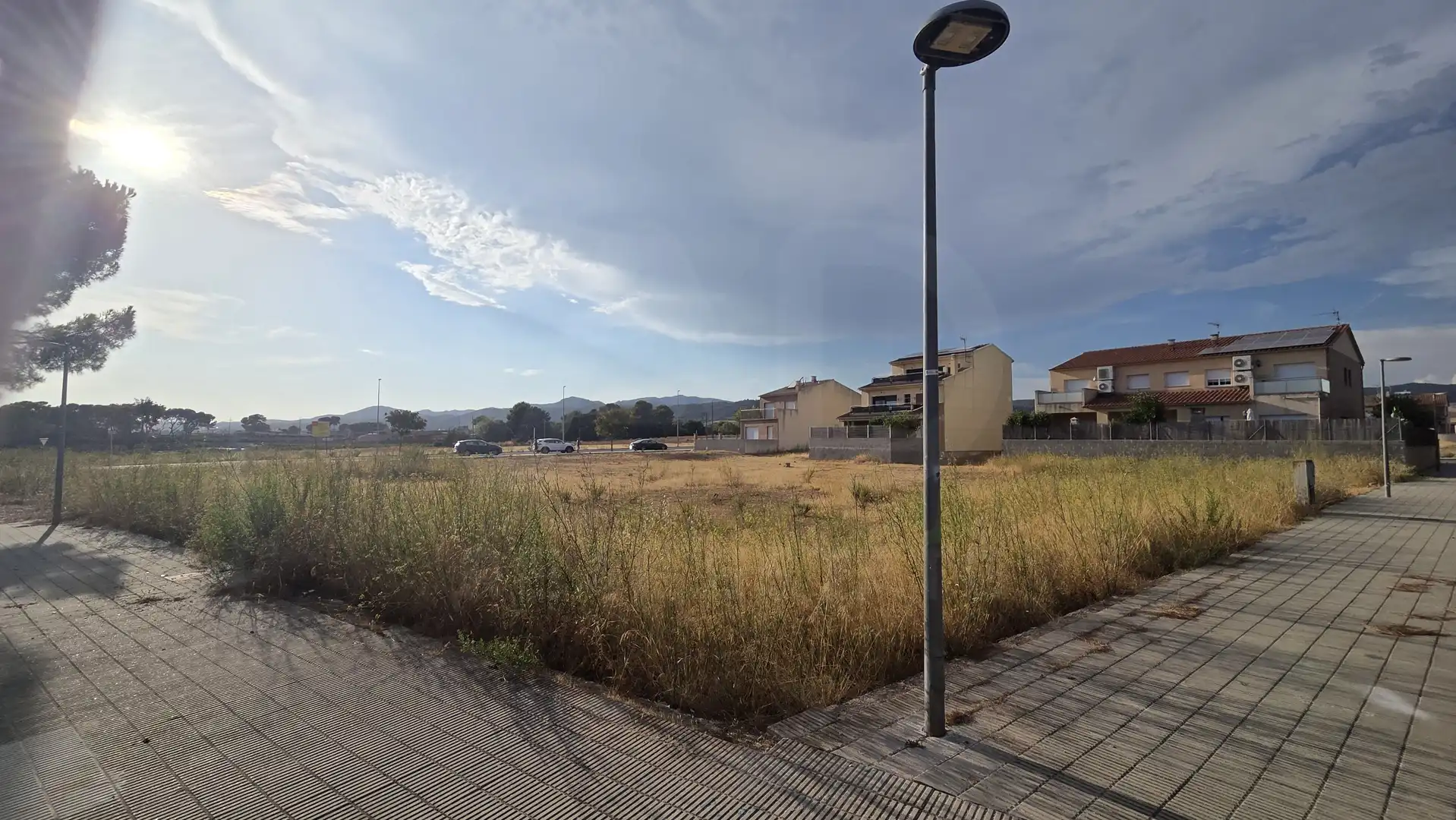 Residential land for sale in Carrer de Santiago Rusiñol 10, imagen 2