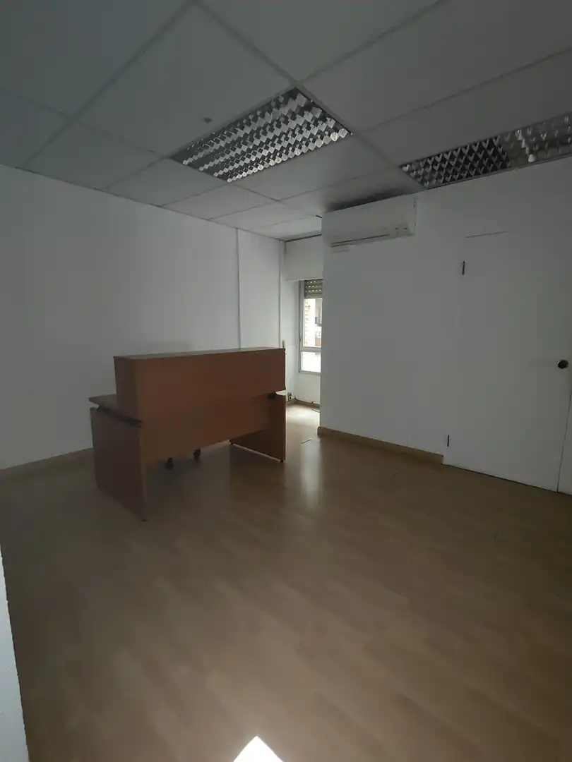 Ufficio con ascensore in affitto a Logroño - Vara de Rey, imagen 11