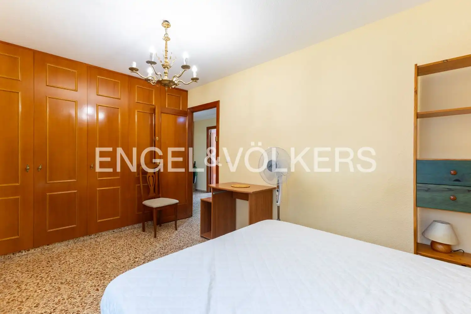 Habitación de Piso de alquiler en Valencia con Aire acondicionado, Calefacción y Terraza