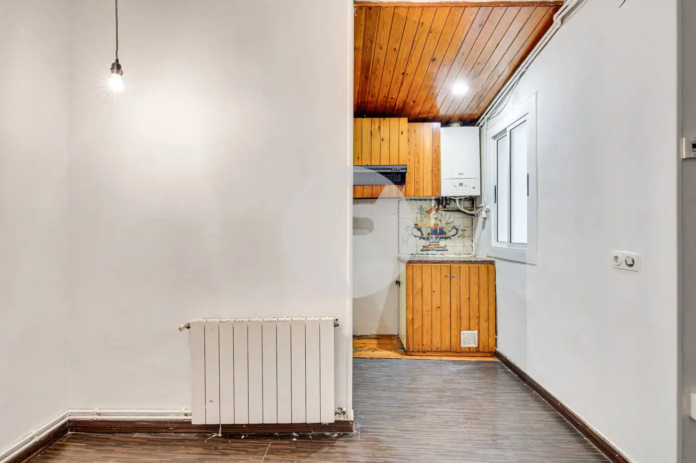 Cocina de Piso en venta en Barcelona con Calefacción y Balcón