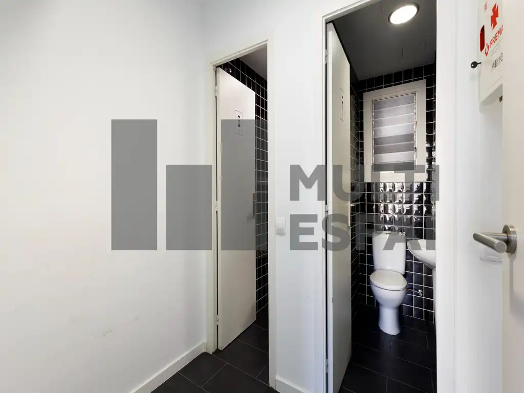 Office space with lift to rent in Carrer de Sepúlveda, imagen 23