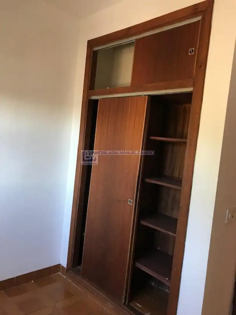 Habitación de Casa o chalet en venta en Cáceres con Calefacción, Jardín privado y Piscina