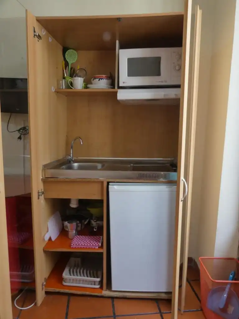 Study for rent in Calle Capuchinas, 8, Centro - Sagrario