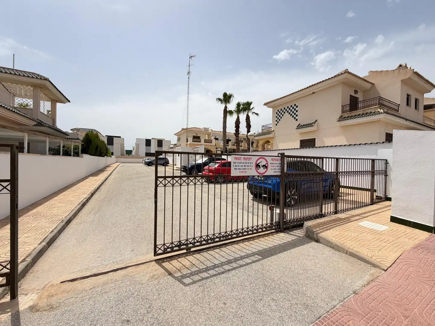 Parking de Casa adosada en venta en Rojales con Calefacción