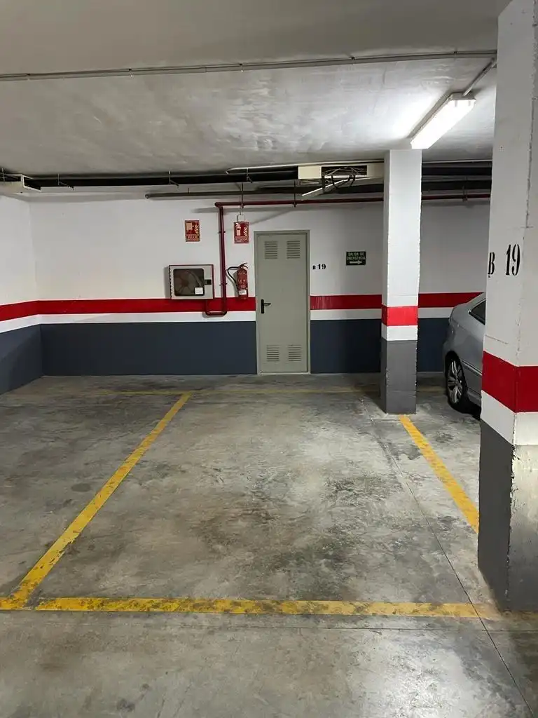 Ground floor for rent in Chiva, Valencia