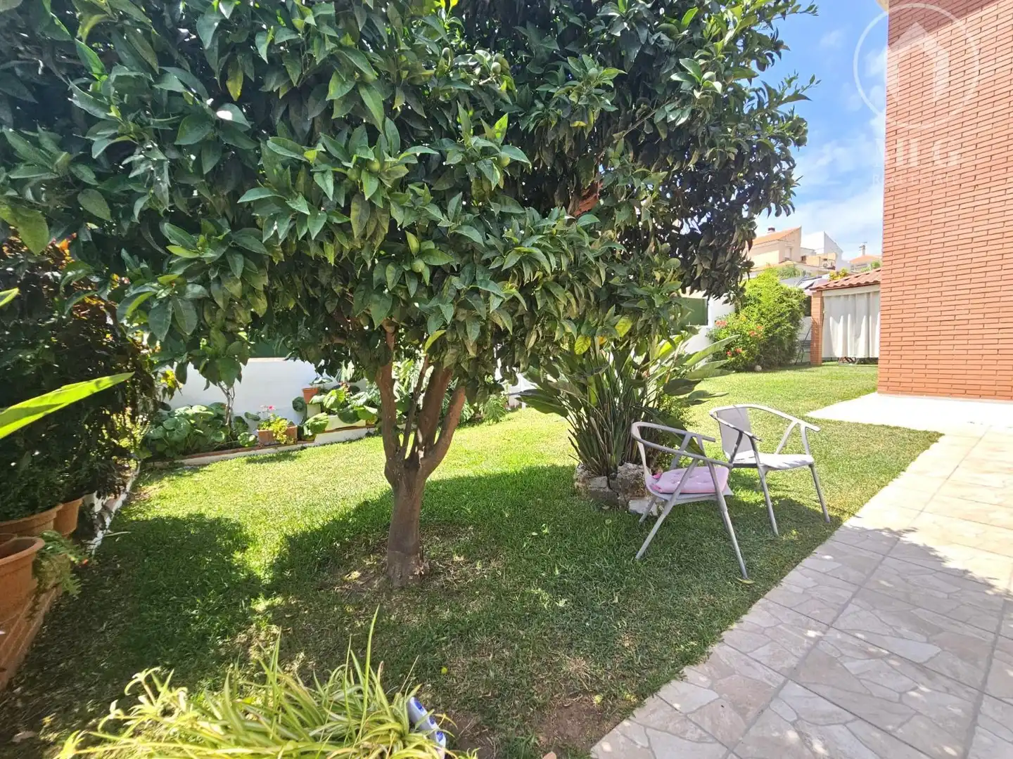 Jardín de Casa adosada en venta en Alhaurín de la Torre con Aire acondicionado y Amueblado