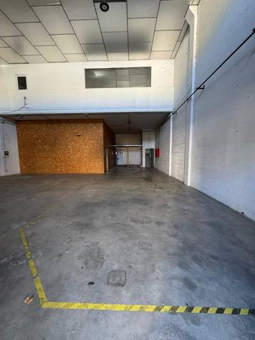 Nave industrial en Venta en Vilablareix