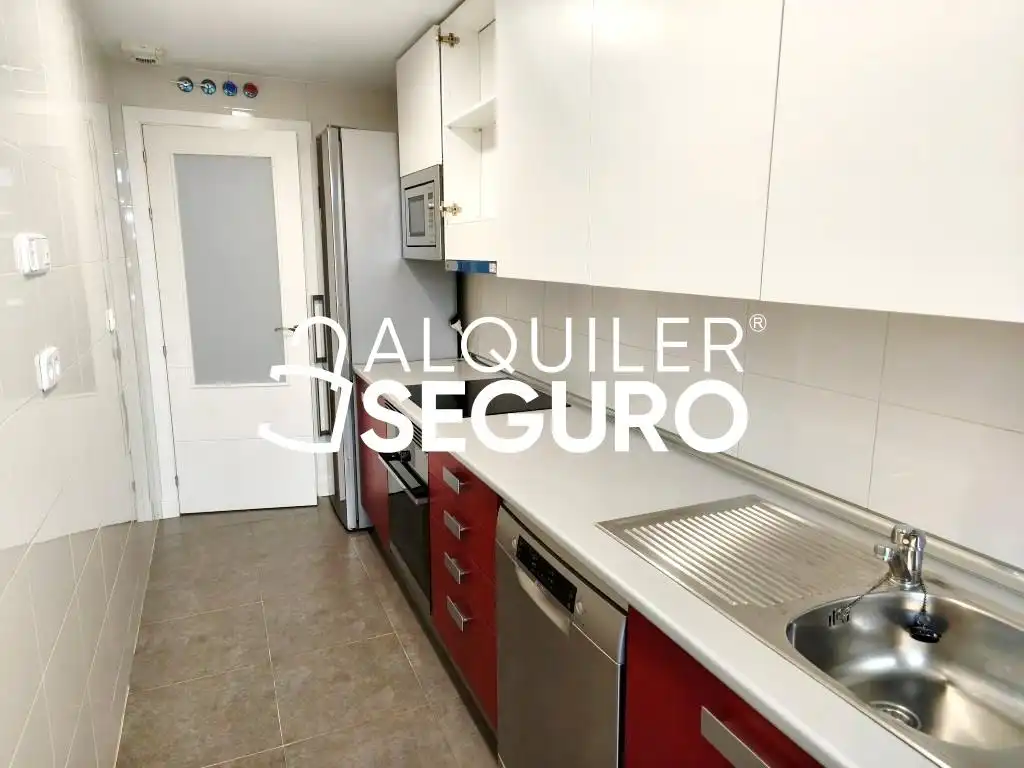 Kitchen of Flat for rent in Móstoles  with Air Conditioner, Heating and Terrace