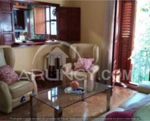 Living room of Flat to rent in  Sevilla Capital  with Air Conditioner, Parquet flooring and Furnished