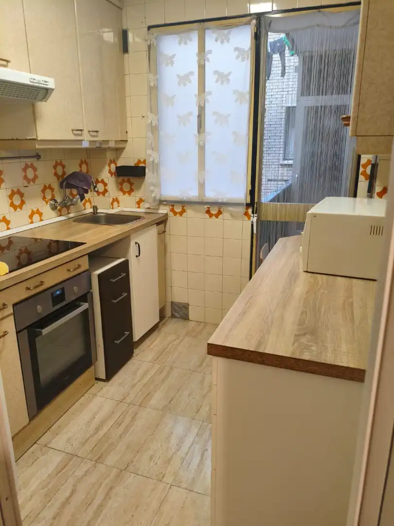 Kitchen of Flat for sale in Alcalá de Henares  with Heating, Terrace and Furnished