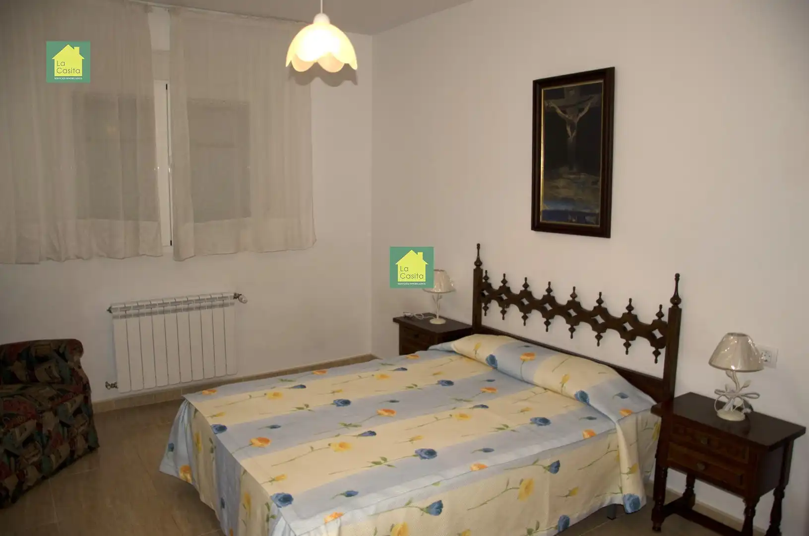 Dormitori de Casa adosada en venda en Chinchilla de Monte-Aragón amb Calefacció i Traster