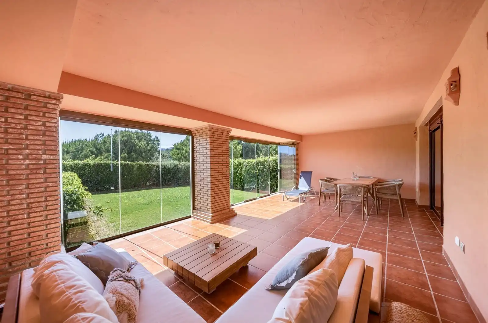 Apartamento con ascensor en venta en Calle Casares Golf Garden 79, imagen 2
