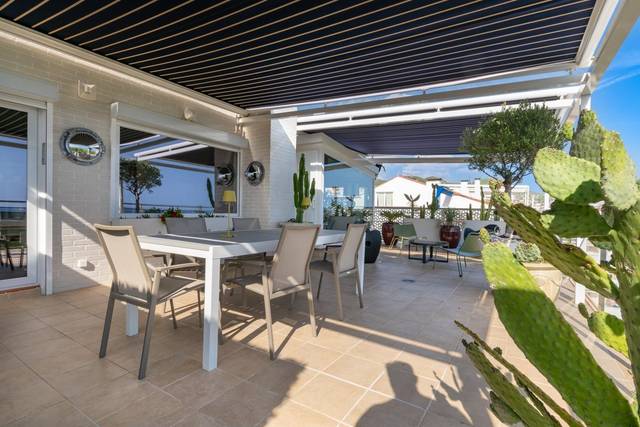 Ático en Venta en Carrer JOAN MARAGALL, 16 en Aiguadolç - Sant Sebastià