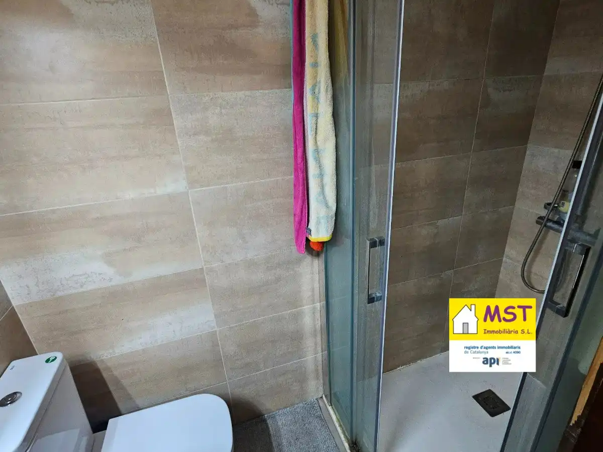 Baño de Piso en venta en Navàs con Calefacción, Parquet y Terraza