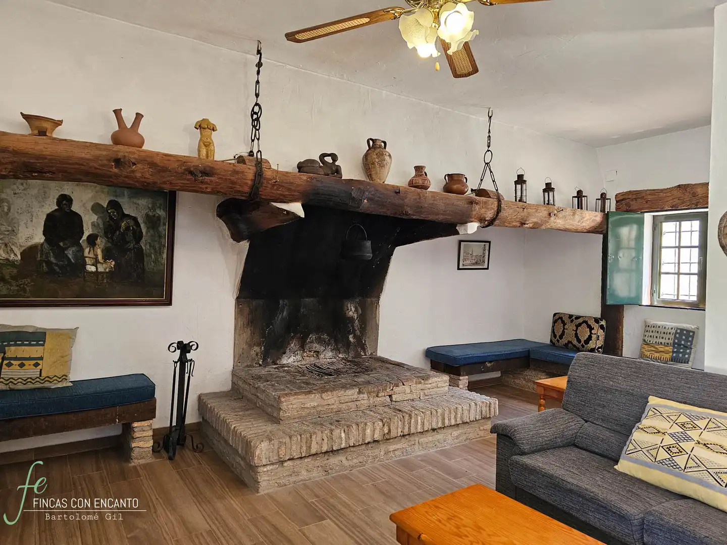 Sala d'estar de Finca rústica en venda en Málaga amb Calefacció, Jardí privat i Piscina