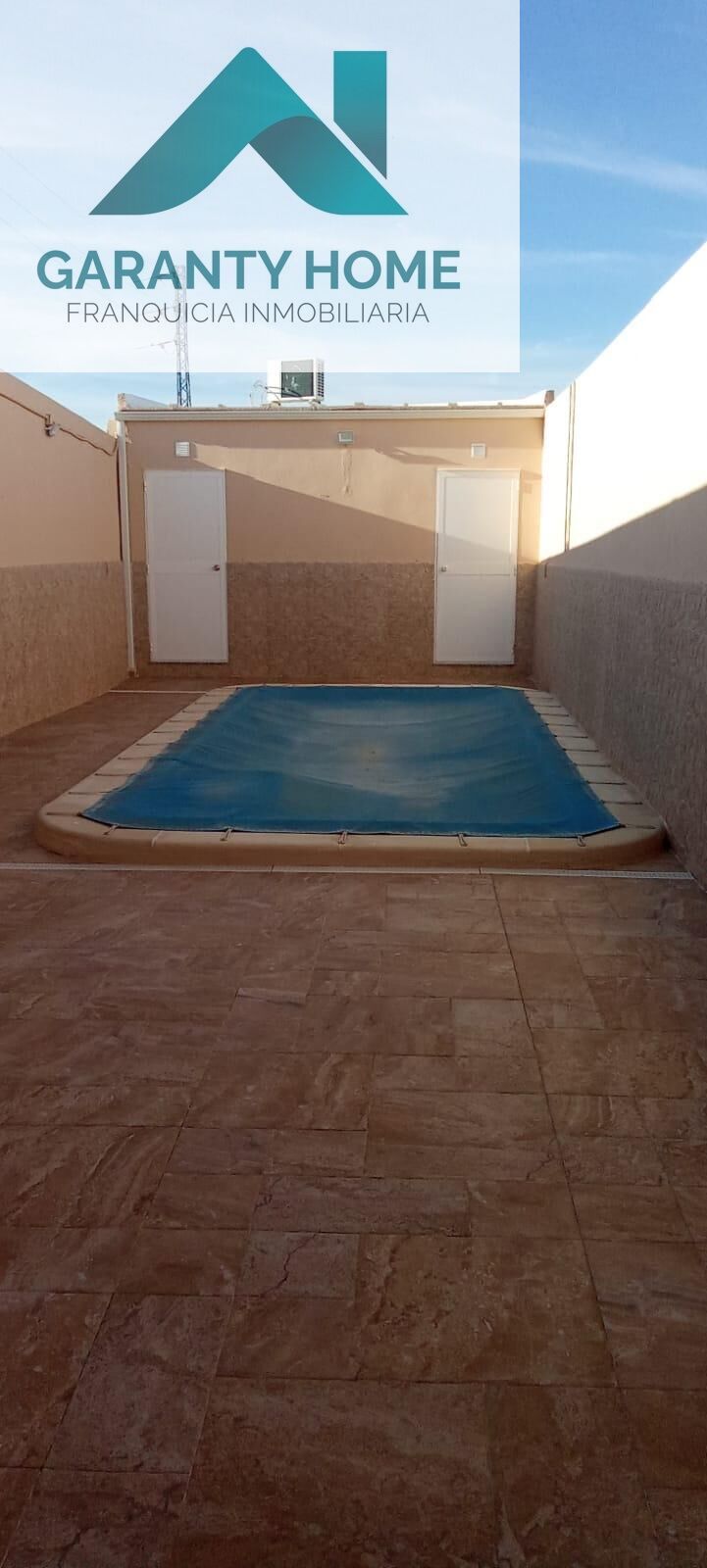 Piscina de Casa o xalet en venda en Torredonjimeno amb Piscina i Moblat