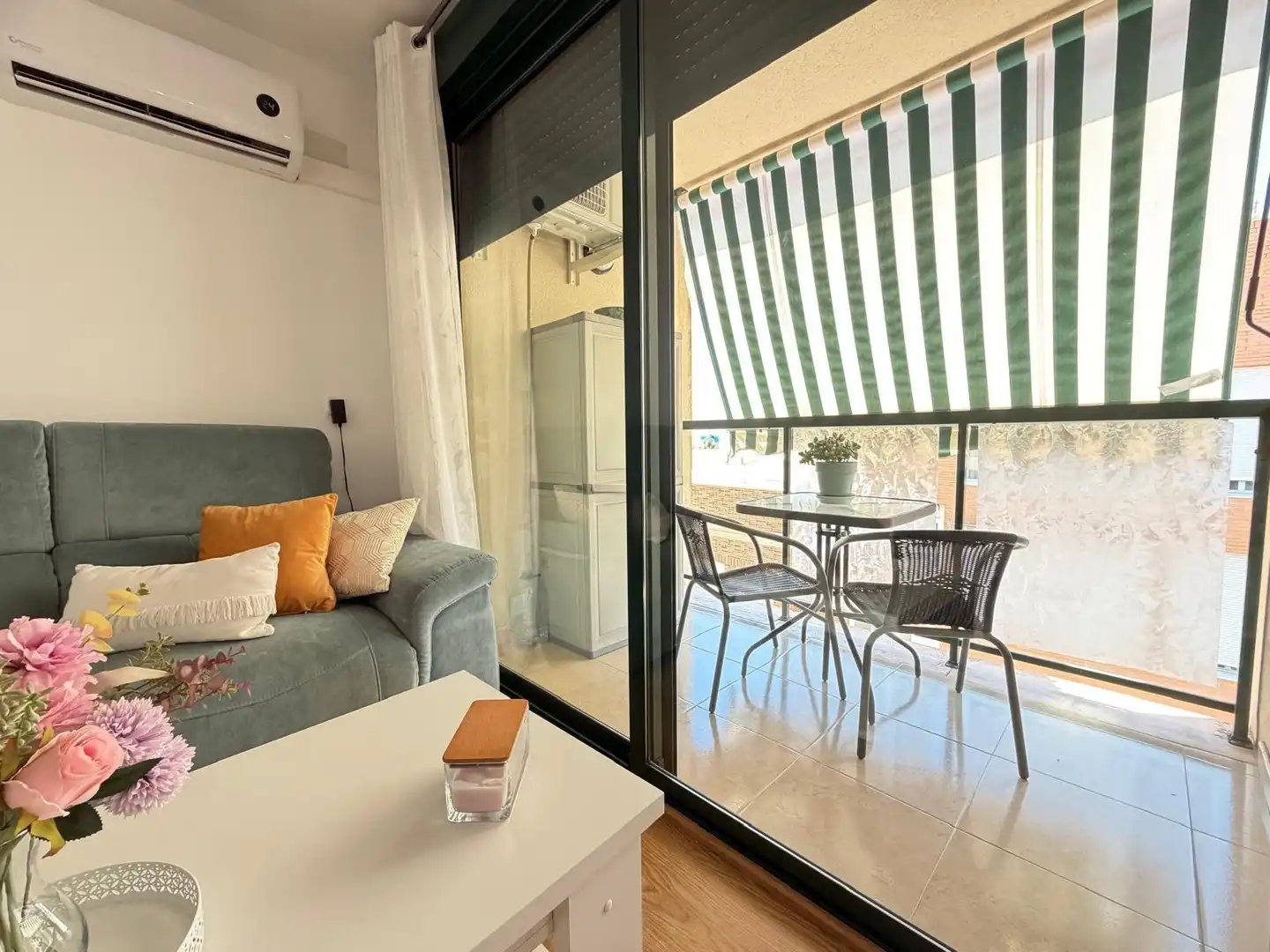 Terraza de Piso en venta en Monforte del Cid con Aire acondicionado, Parquet y Terraza
