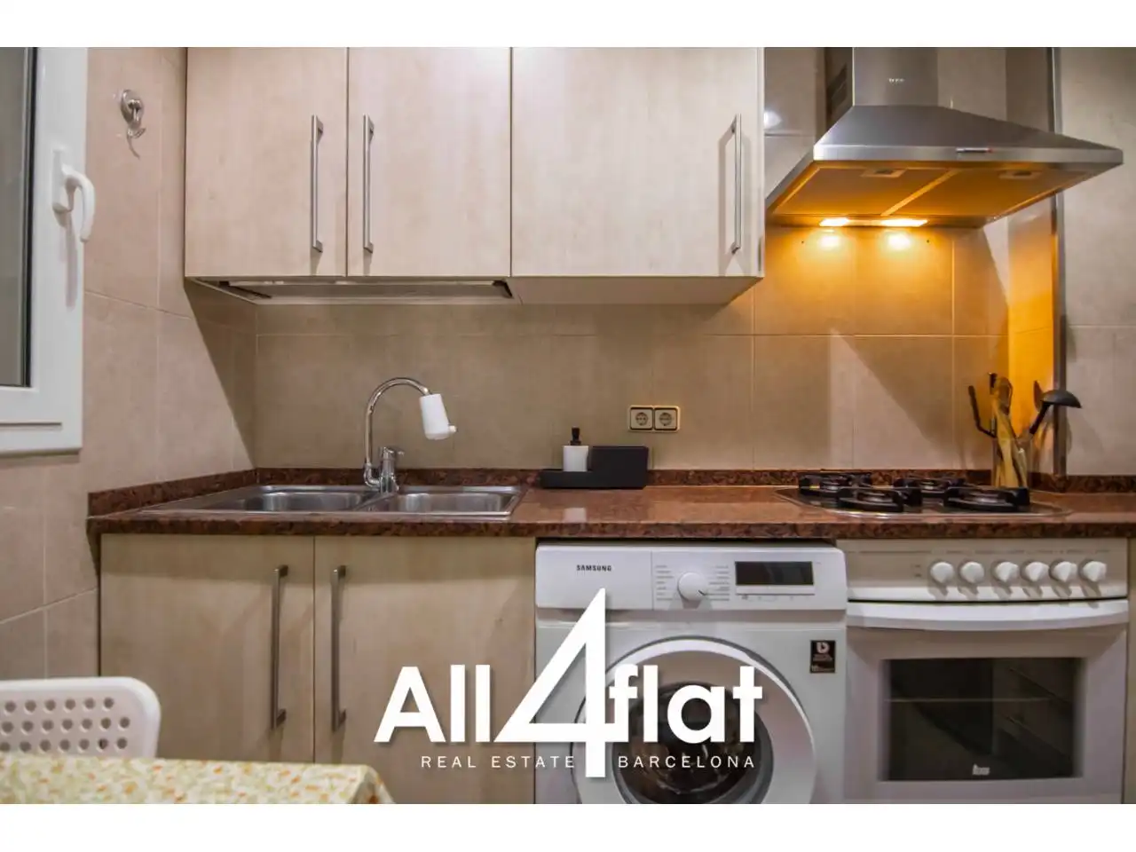 Kitchen of Flat for rent in Barcelona  with Furnished and Alarm