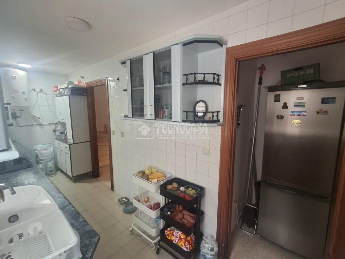 Casa adosada en venda a Pl. Blas Infante, Almogía