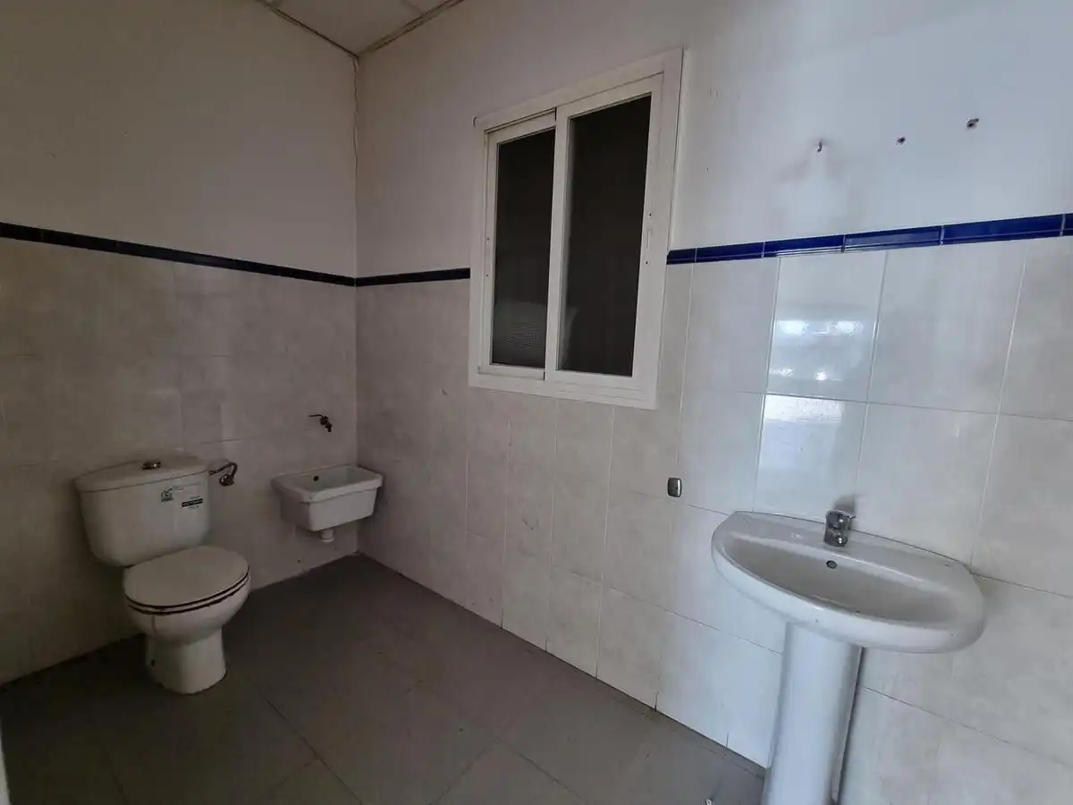 Local commercial à vendre à Avenida de Benacazón 5, imagen 8