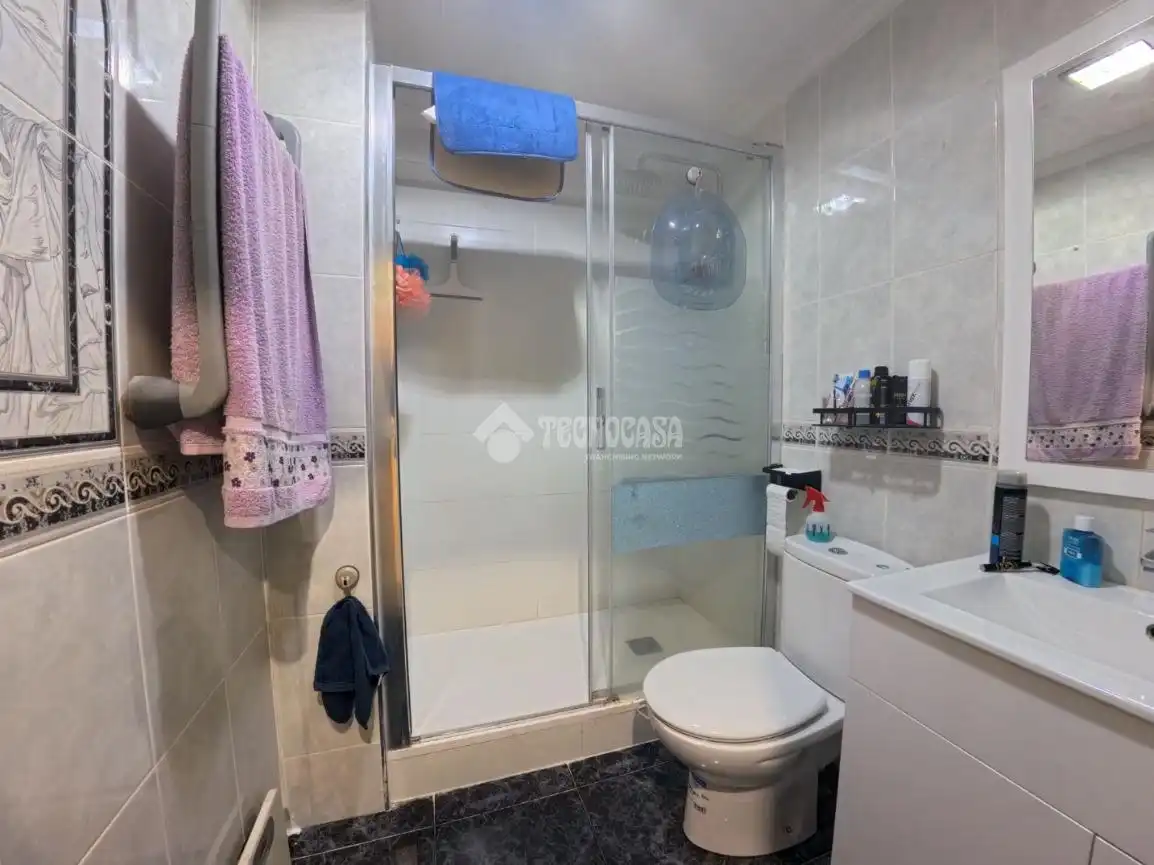Baño de Piso en venta en Alicante / Alacant