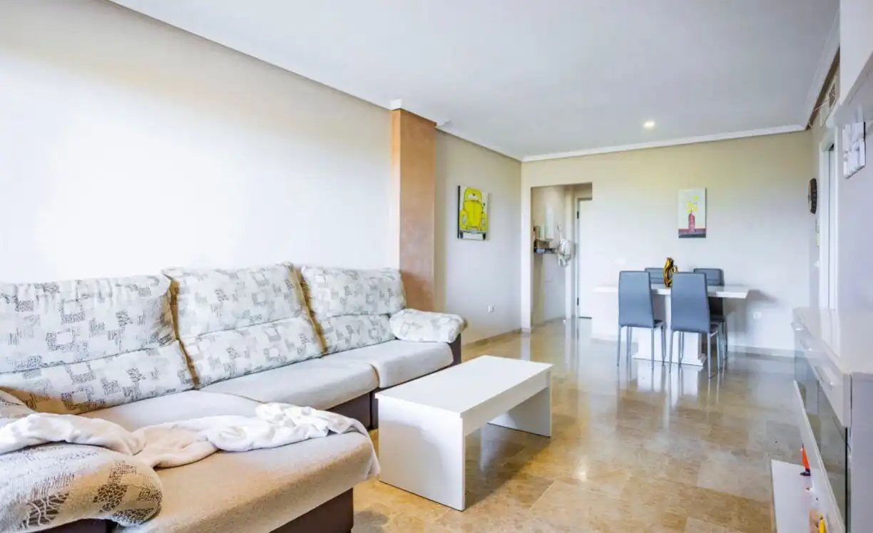 Sala de estar de Piso de alquiler en Roquetas de Mar con Aire acondicionado, Calefacción y Terraza