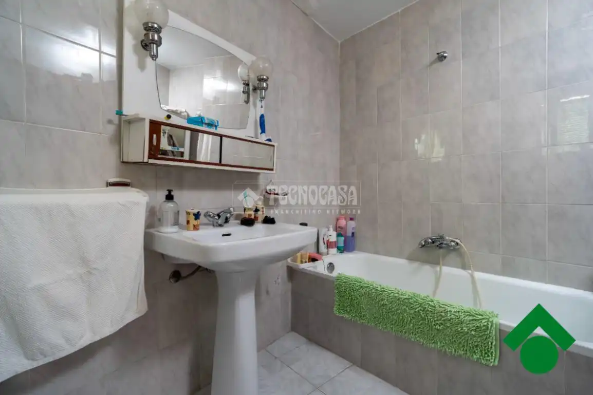 Bathroom of Detached homes for sale in Pinos Puente