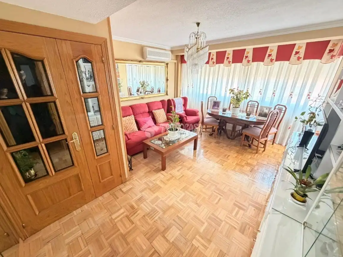 Sala de estar de Piso en venta en Torrejón de Ardoz con Aire acondicionado, Parquet y Terraza
