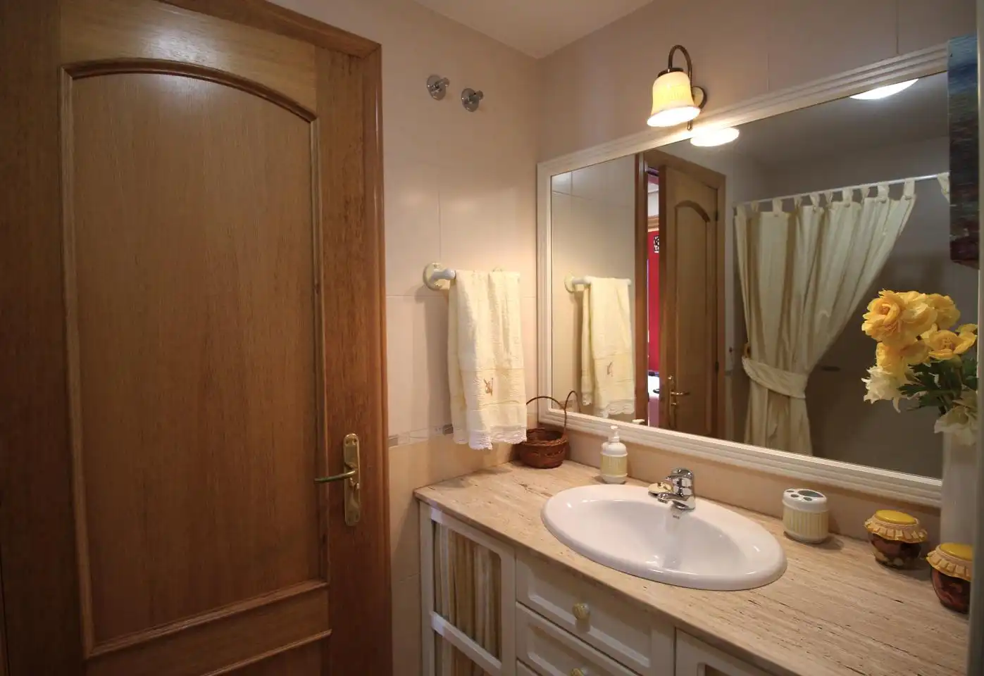 Baño de Casa adosada en venta en Gijón  con Calefacción y Terraza