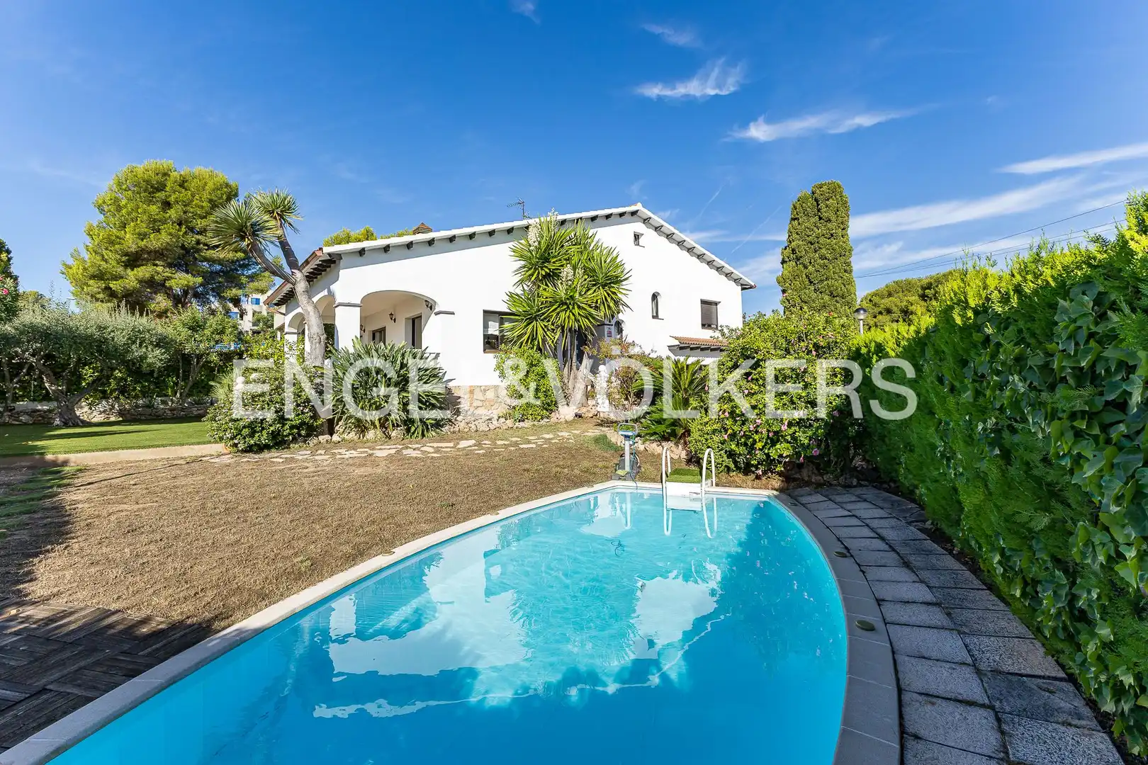 Exterior view of Houses for sale in El Vendrell  with Heating, Private garden and Parquet flooring