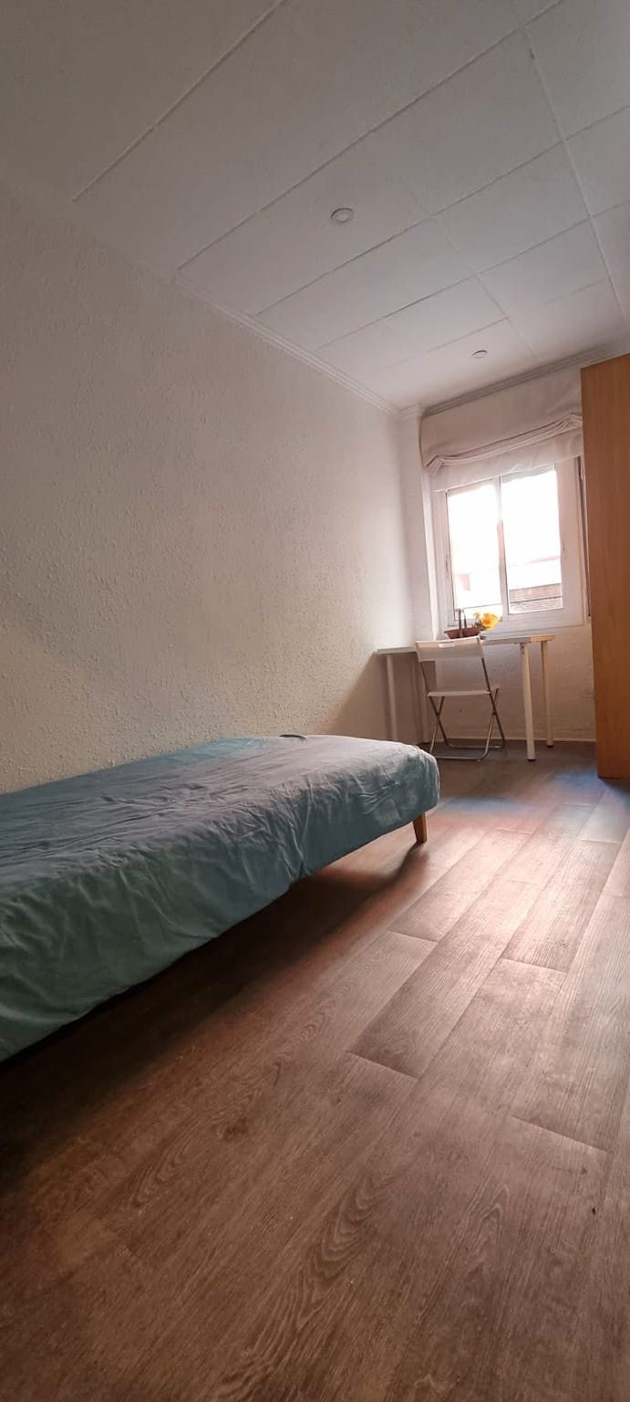 Schlafzimmer von Wohnung zur untervermieten in  Barcelona Capital mit Heizung und Waschmaschine