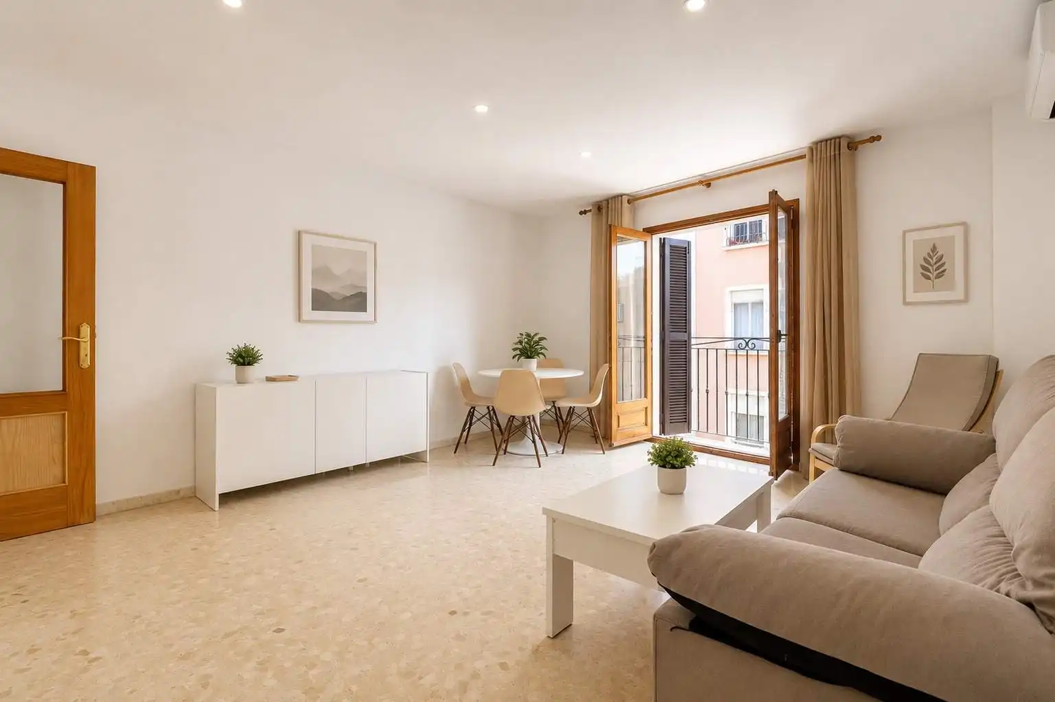 Wohnzimmer von Wohnung zum Verkauf in Gandia mit Möbliert