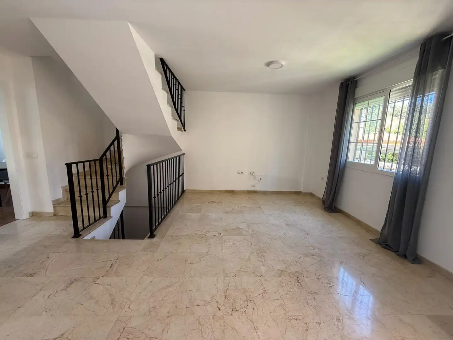 Casa a schiera con terrazza in vendita a Urbanizacion HACIENDA CONDEMAR, imagen 3