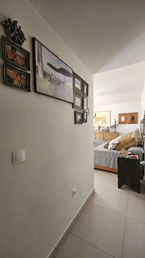 Dormitori de Apartament de lloguer en Sotogrande amb Aire condicionat, Calefacció i Terrassa