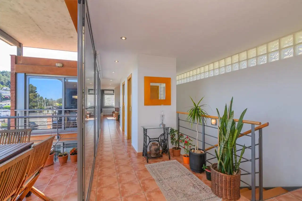 Casa o chalet en venta en Vallirana con Aire acondicionado y Balcón