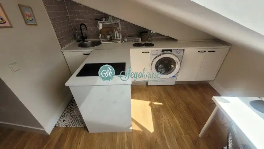 Cuina de Pis en venda en Segovia amb Calefacció, Parquet i Terrassa