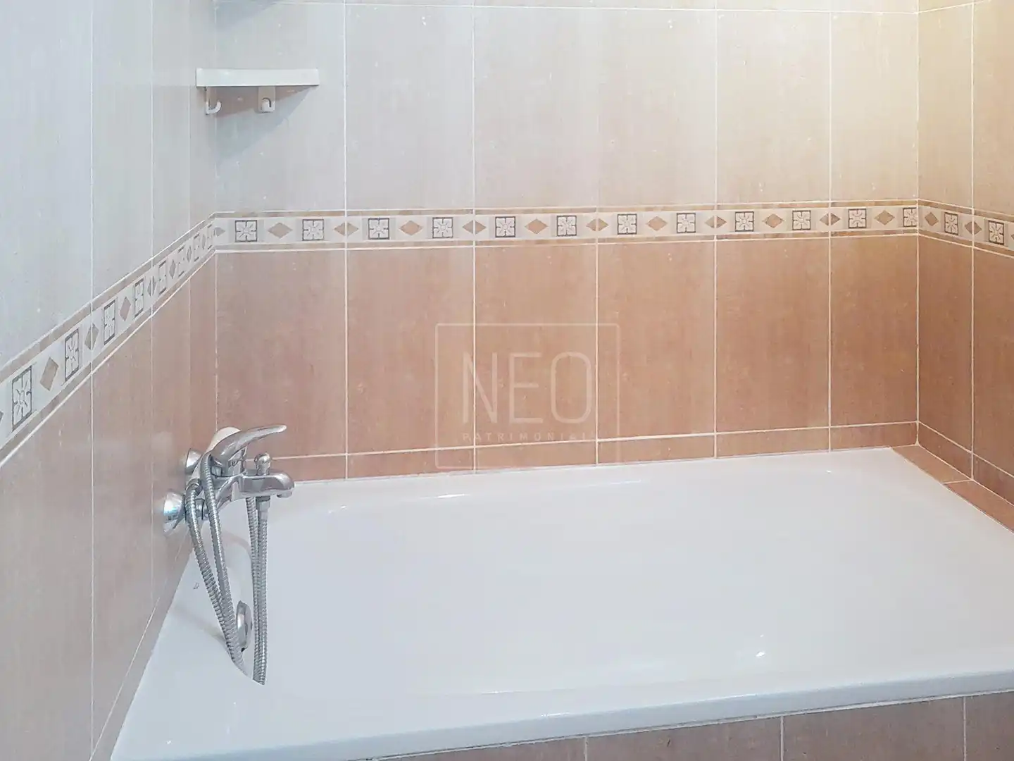 Baño de Piso en venta en Valdemoro con Calefacción