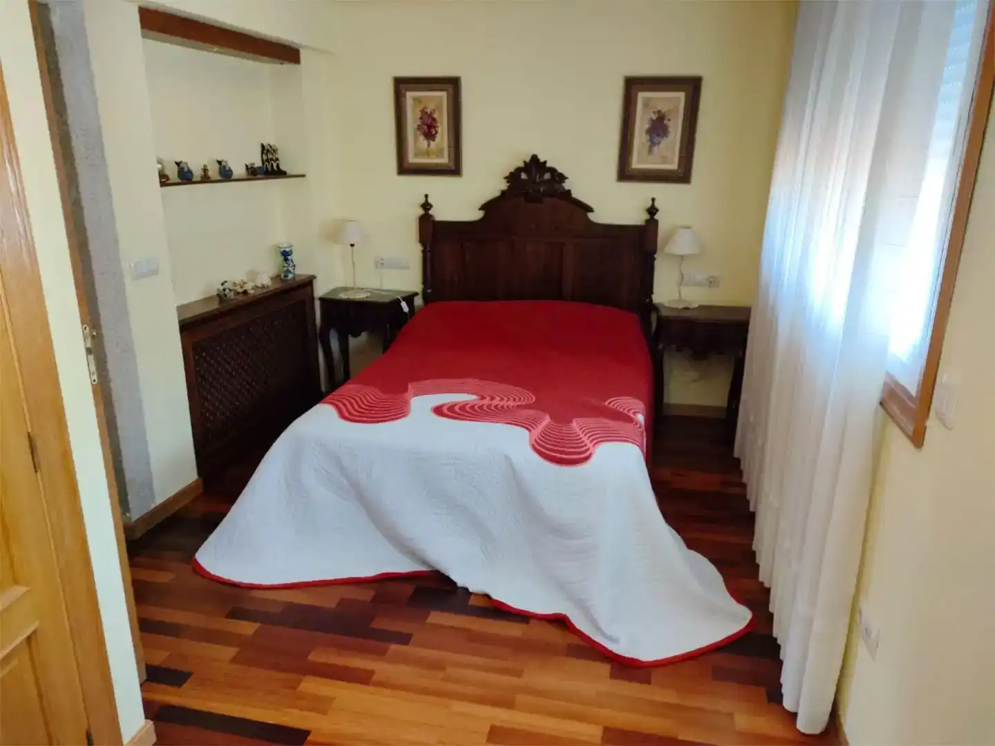 Dormitori de Casa adosada de lloguer en Baiona amb Jardí privat, Parquet i Traster