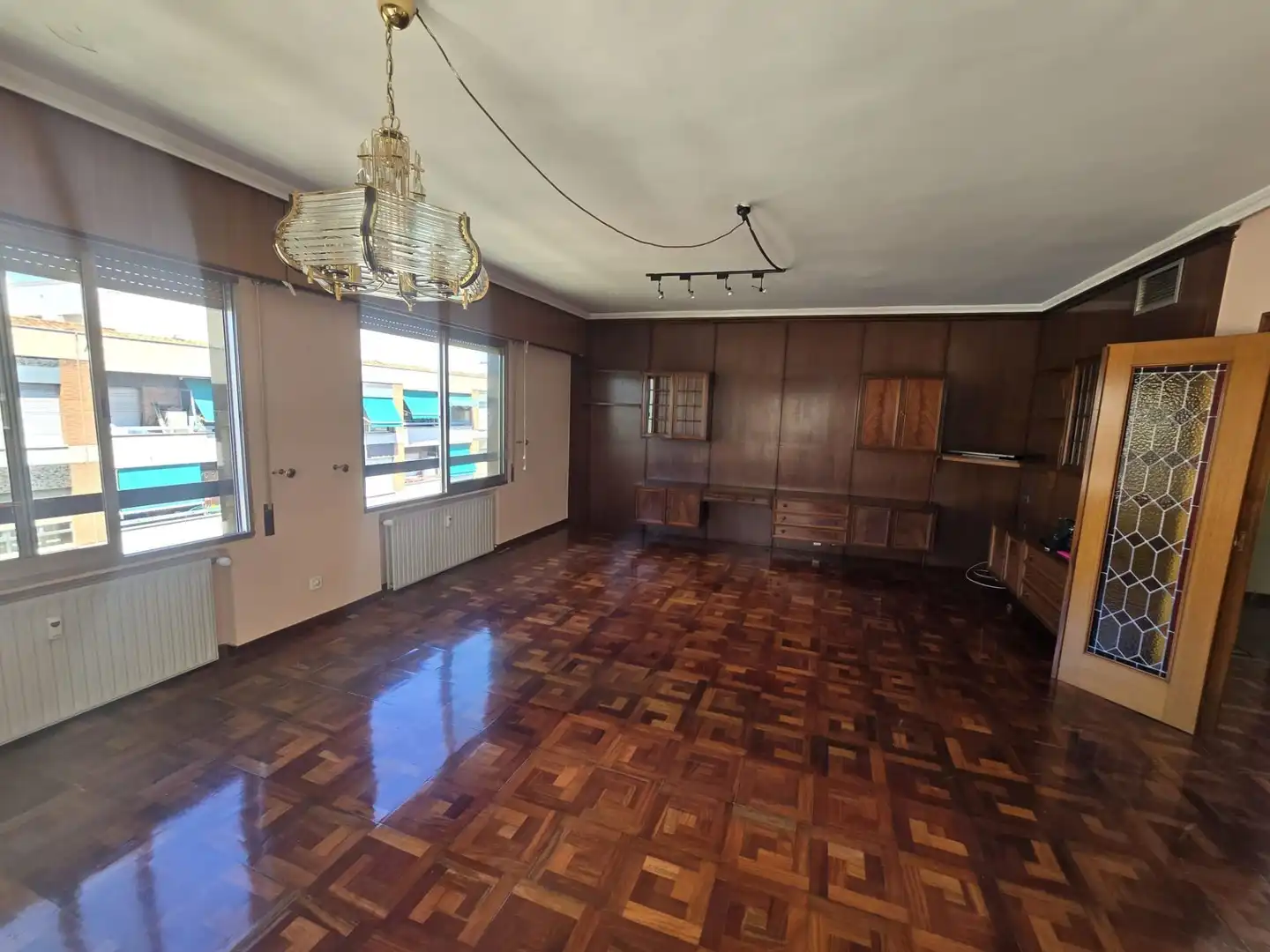 Sala d'estar de Àtic en venda en  Logroño amb Aire condicionat, Calefacció i Terrassa