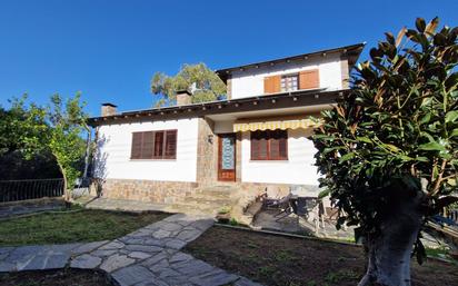 Außenansicht von Haus oder Chalet zum verkauf in Llinars del Vallès mit Klimaanlage