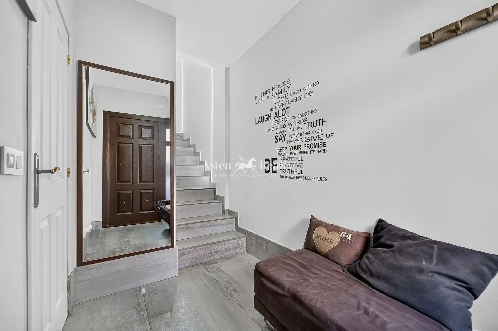 Casa adosada en venta en Adeje con Terraza, Trastero y Piscina
