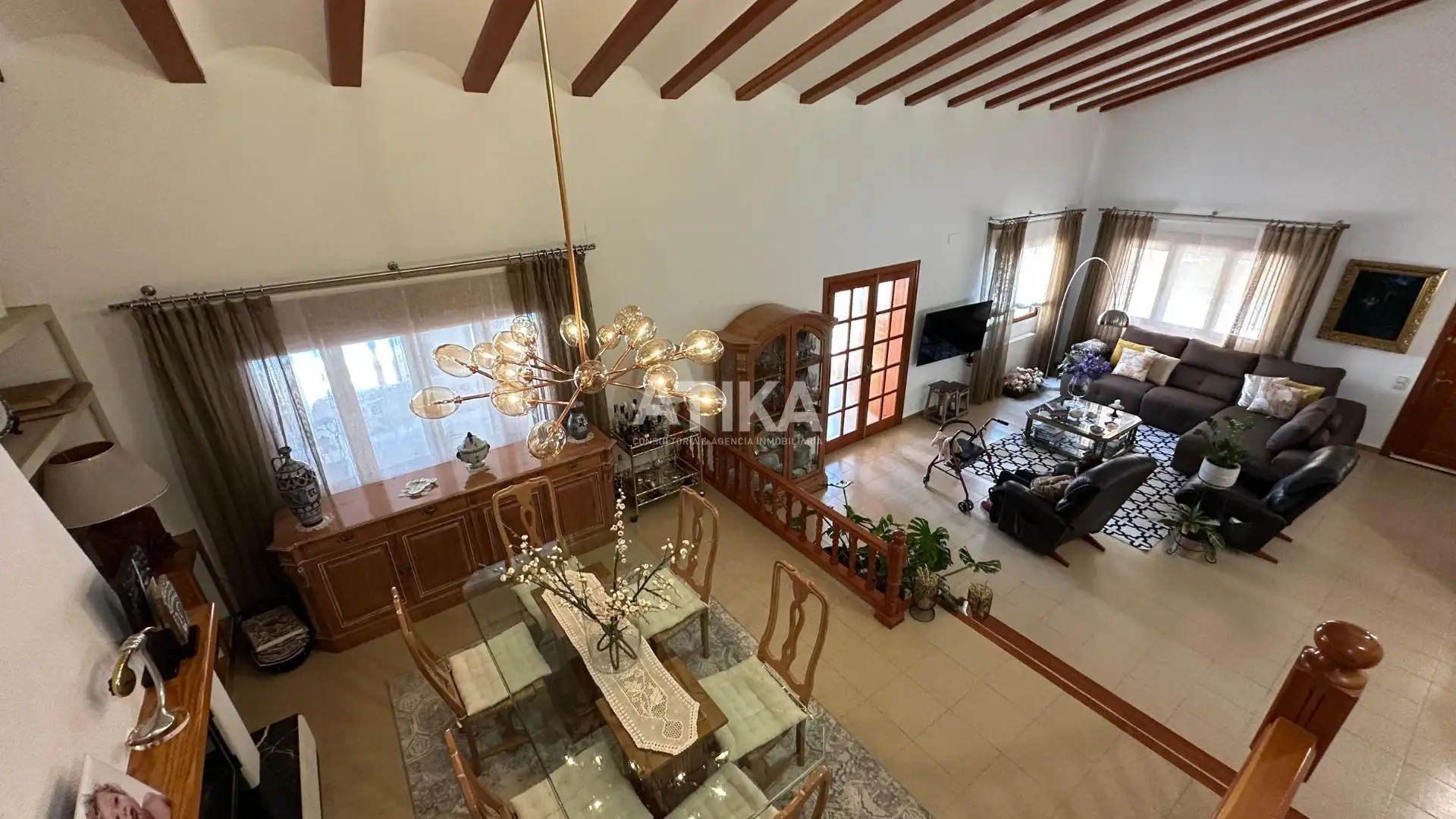 Sala de estar de Casa o chalet en venta en Ontinyent con Aire acondicionado, Calefacción y Jardín privado