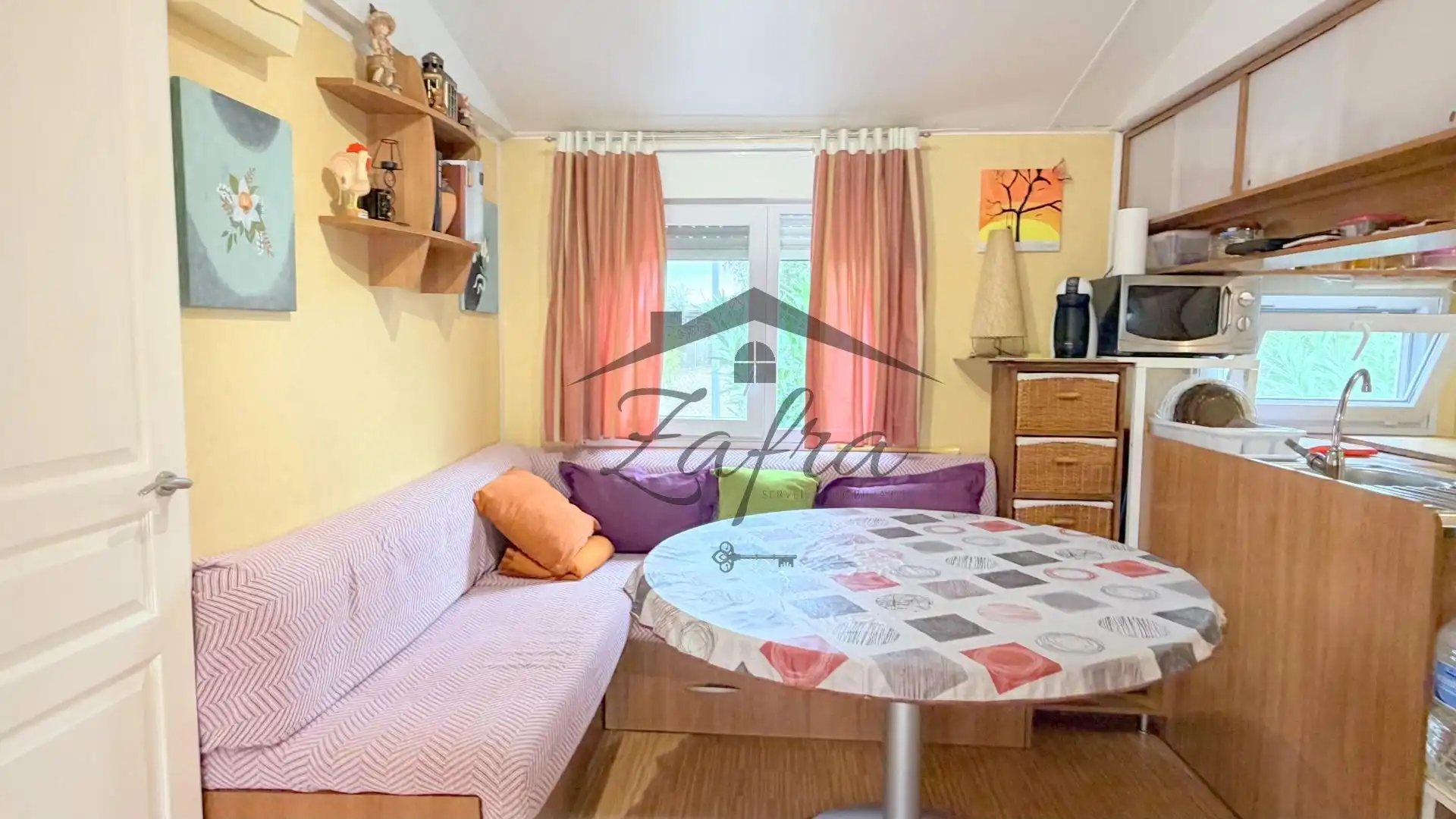 Sala d'estar de Casa o xalet en venda en Llagostera amb Calefacció i Jardí privat