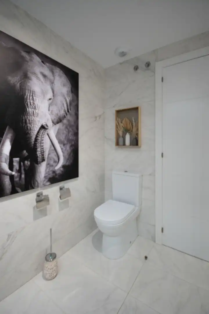 Baño de Piso en venta en Mijas con Aire acondicionado, Jardín privado y Terraza