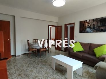 Piso con balcón en venta en Centro