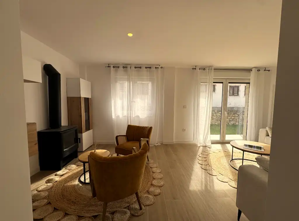 Detached homes for sale in Molledo
